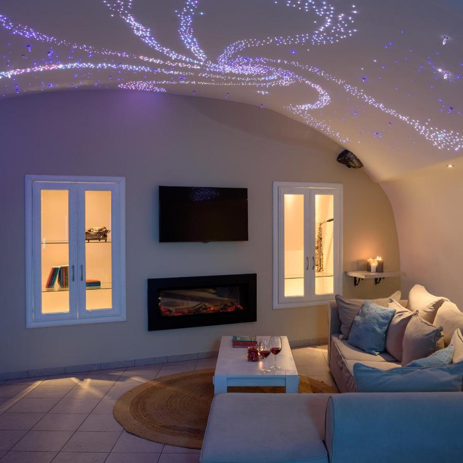 Suite Home Santorini Fira  Extérieur photo