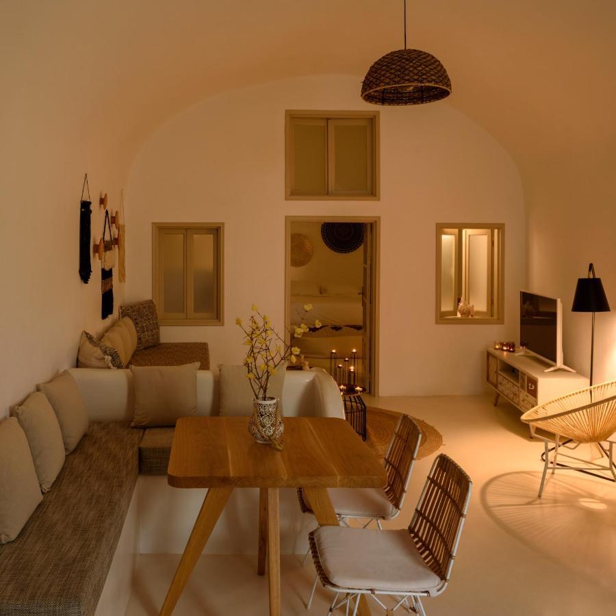 Suite Home Santorini Fira  Extérieur photo